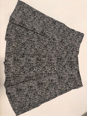 Max Studio Women’s Black Pleated Mini Skirt Academia - NEW